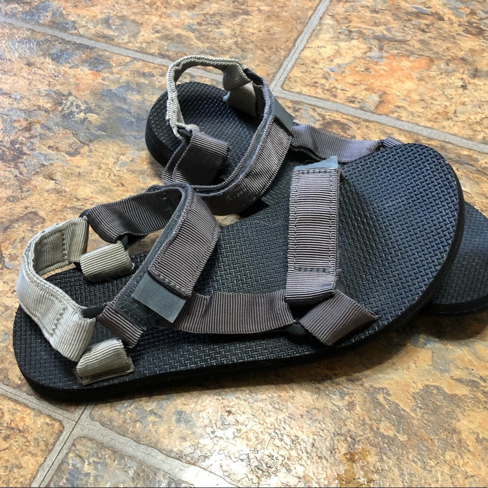 Teva Sandals Original Universal Men’s size 8